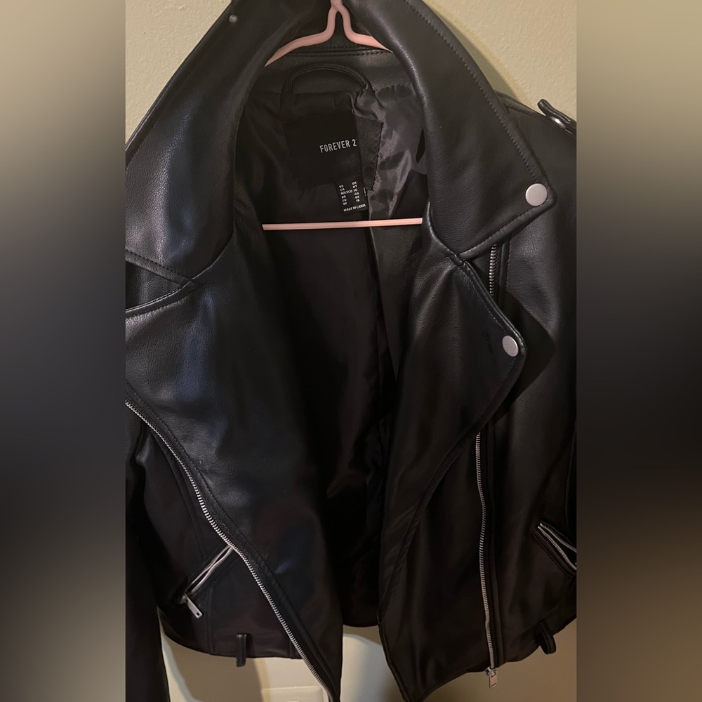 Leather jacket